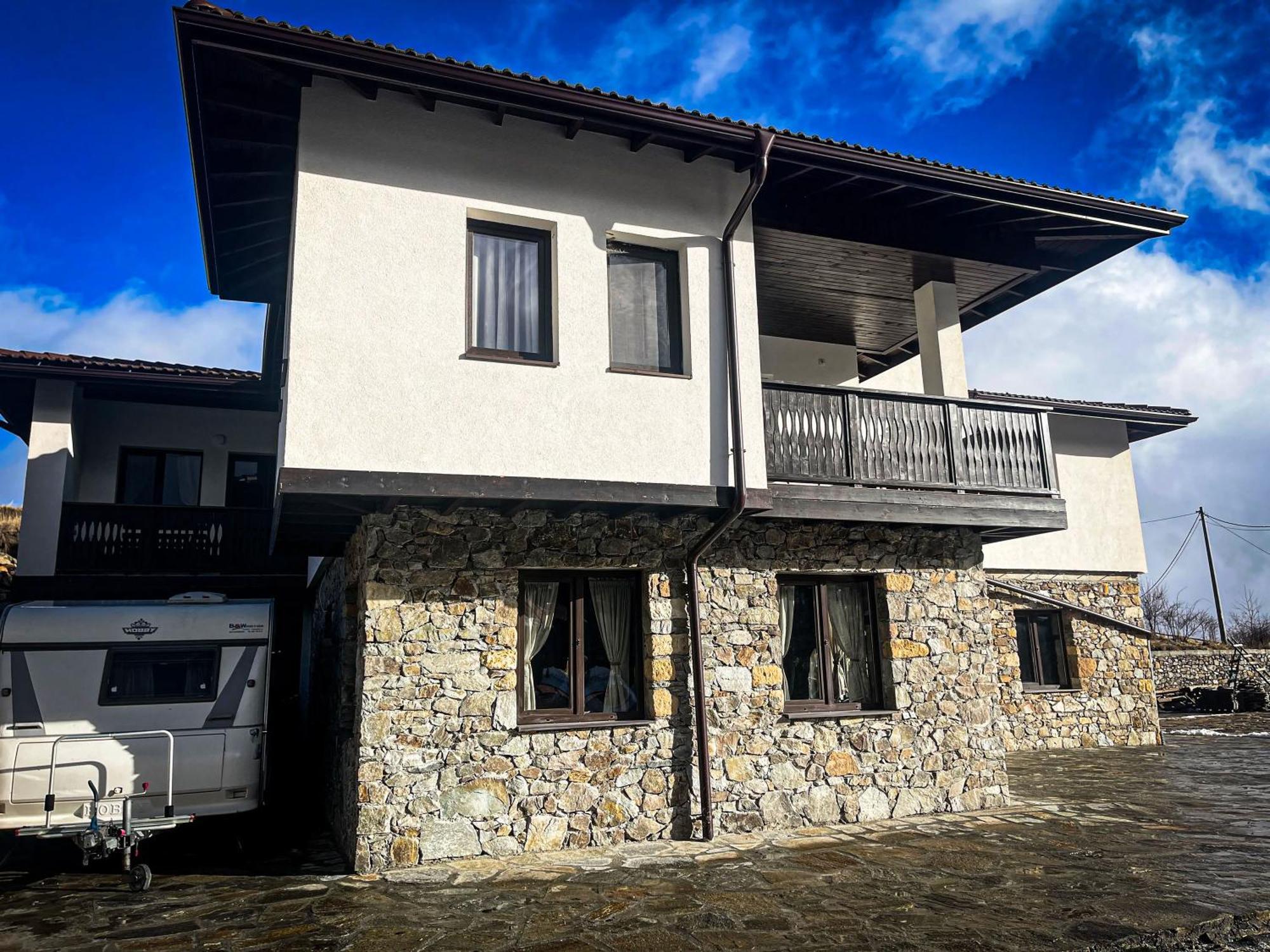 Къща За Гости Меча Стъпка Gela Exterior foto