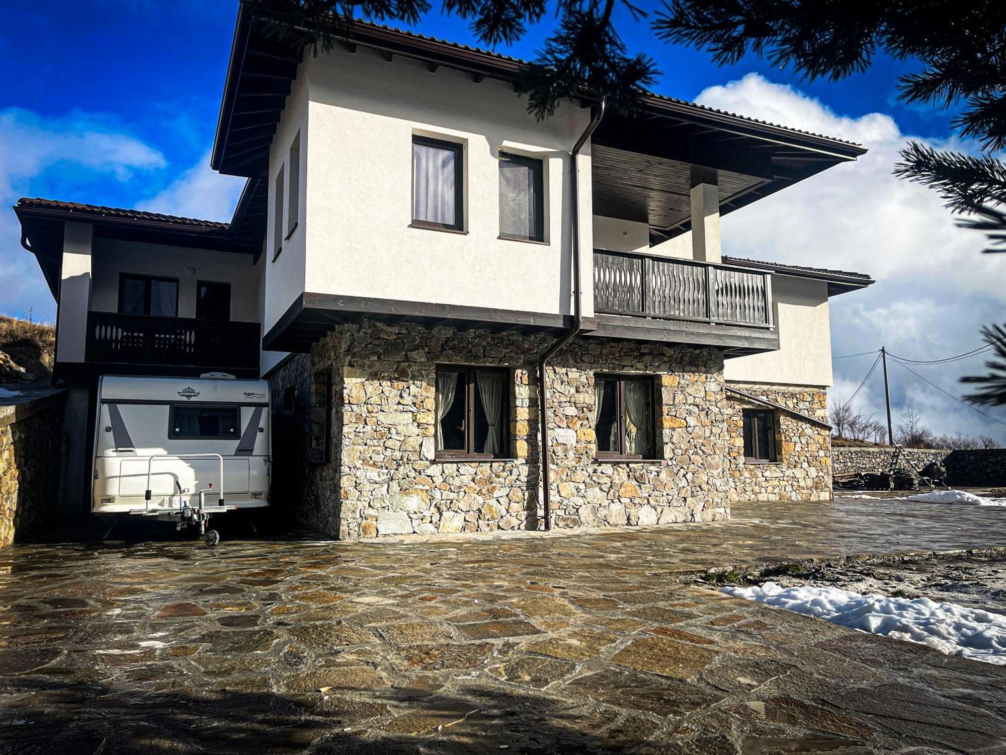 Къща За Гости Меча Стъпка Gela Exterior foto